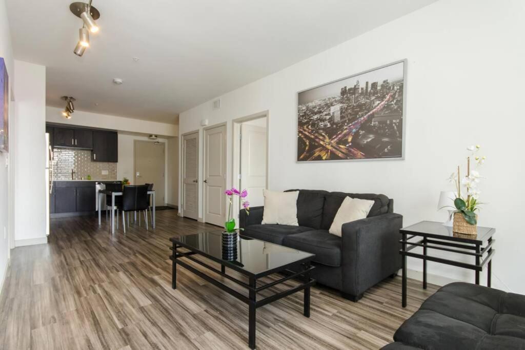 Luxury Highrise Living Downtown La Apartment Los Angeles